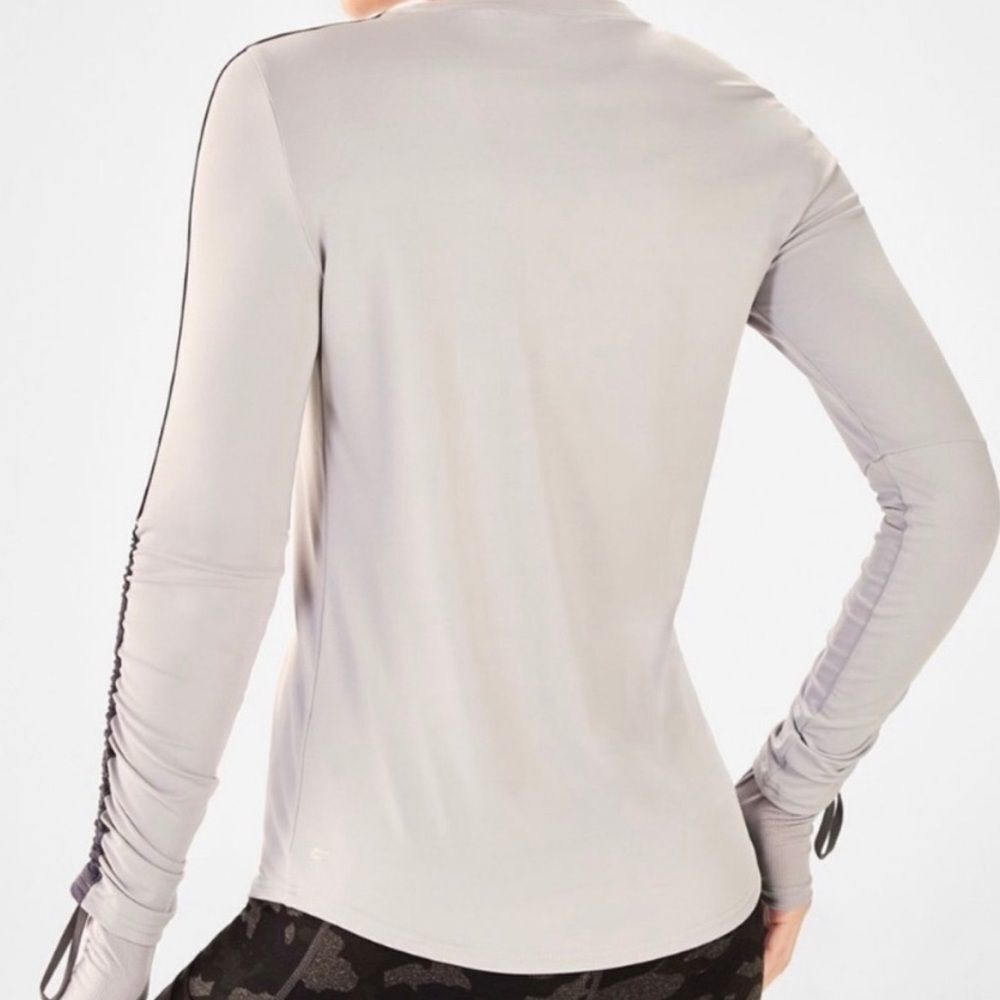 NWT Fabletics Cashel Adjustable Long Sleeve White and Purple Shirt Jacket Size M - Picture 3 of 15